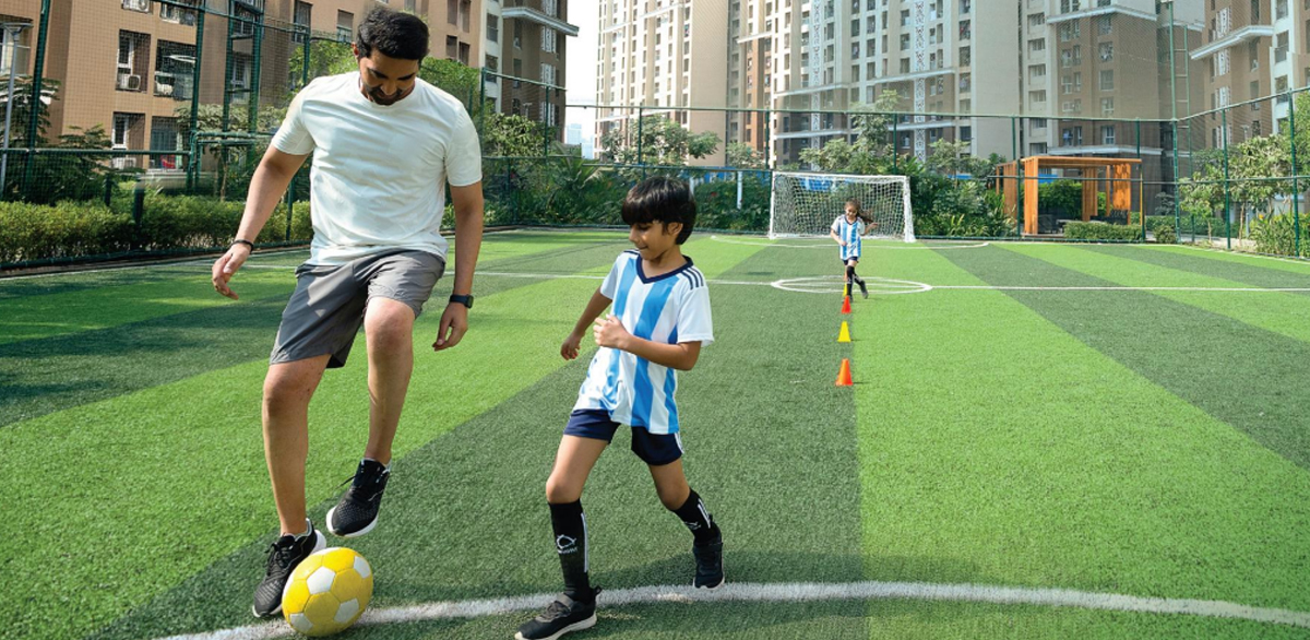Exterior view of Dosti Willow magnificent towers